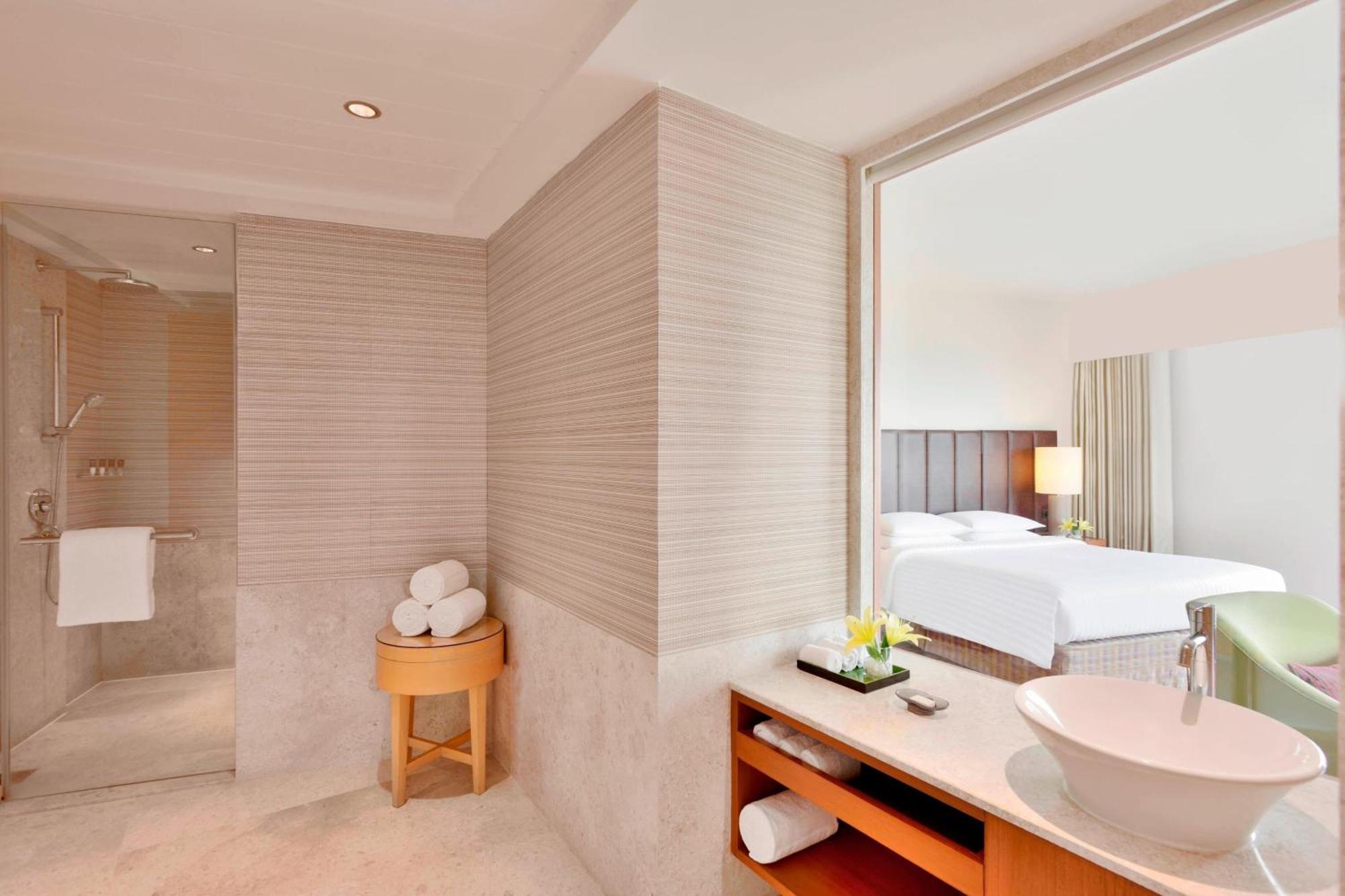 Hotel Courtyard By Marriott Hyderabad Exterior foto Bathroom